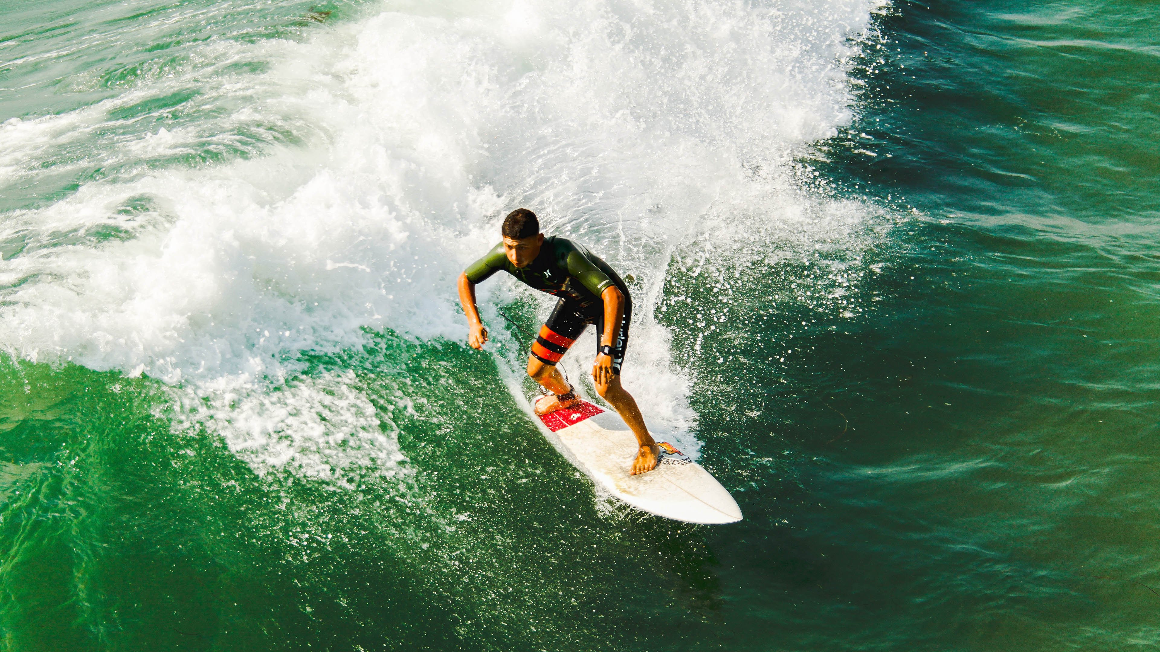 表演天赋：球员在比赛中的“秀技”瞬间，表演天赋的表现